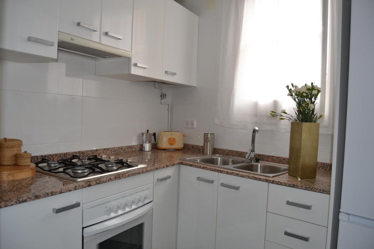 Santa Rosa, Balcon De Barcelona Apartment Есплугес де Лобрегат Екстериор снимка